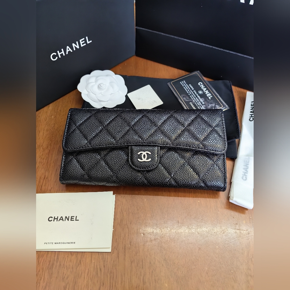 Chanel Caviar Quilted Large Gusset Flap Wallet Black